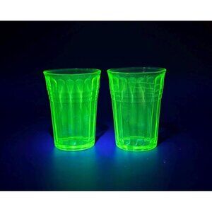 Vintage Hazel Atlas Moderntone Green Uranium Depression Glass Drinking Glasses